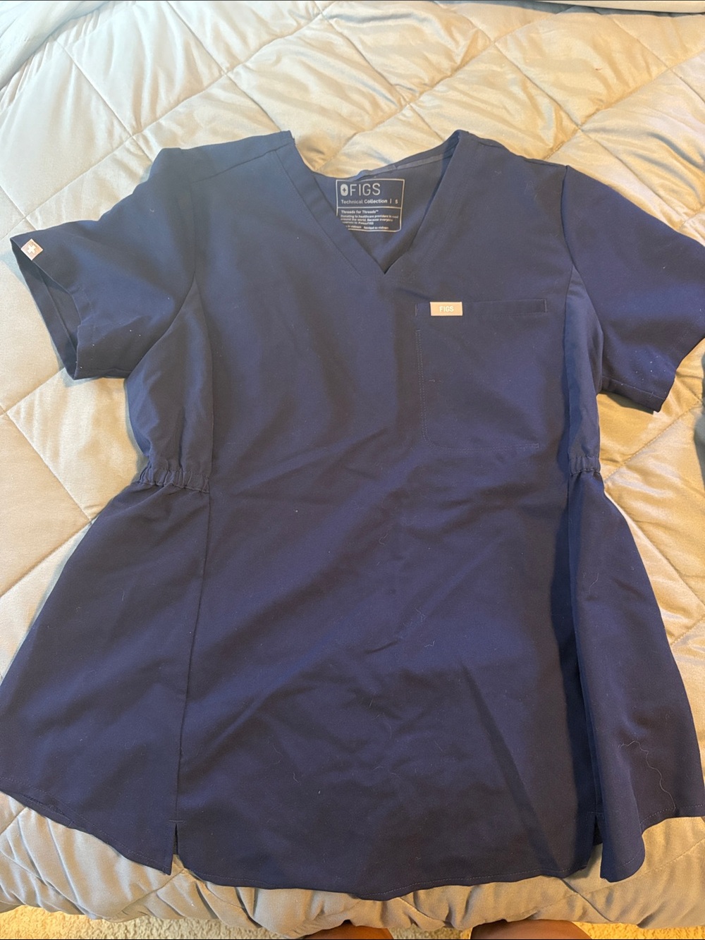 FIGS Maternity Navy V-Neck Women’s Tunic Scrub Top and Bottoms